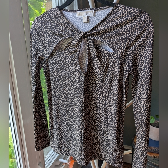 MICHAEL Michael Kors Animal Print Keyhole Blouse - Picture 1 of 4